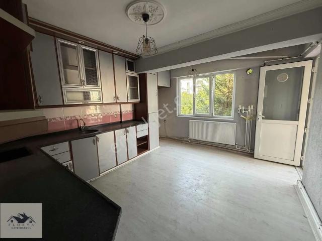 Florya Gayrimenkulden Kiralık Prestijli 4+1 Lüks Daire