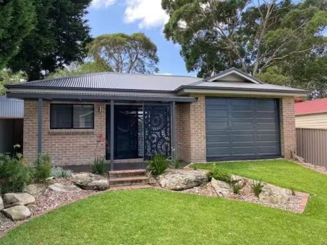 Flat/67 Wonga Road, Yowie Bay House for rent Listed by Saskia.