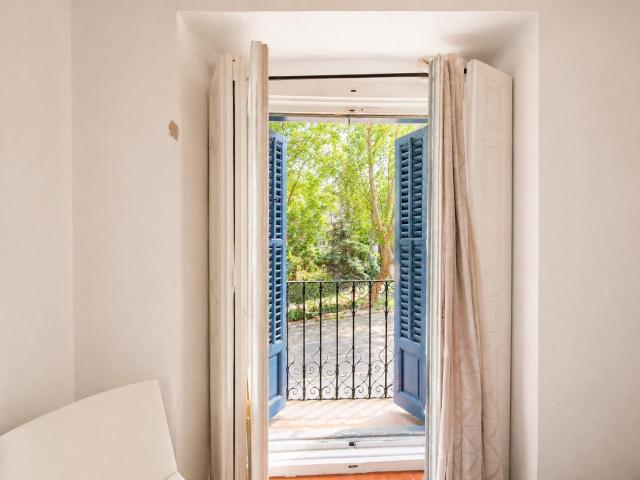 Flat Madrid Centro, Built Surface 100m 2, 4 Bedrooms, 2 Bathrooms, Lift