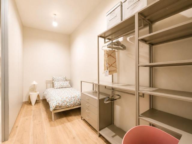 Flat Madrid Centro, Built Surface 113m 2, 4 Bedrooms, 2 Bathrooms, Lift