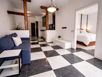 Flat Madrid Huertas Cortes, Built Surface 70m 2, 1 Room, 1 Bathrooms, Lift