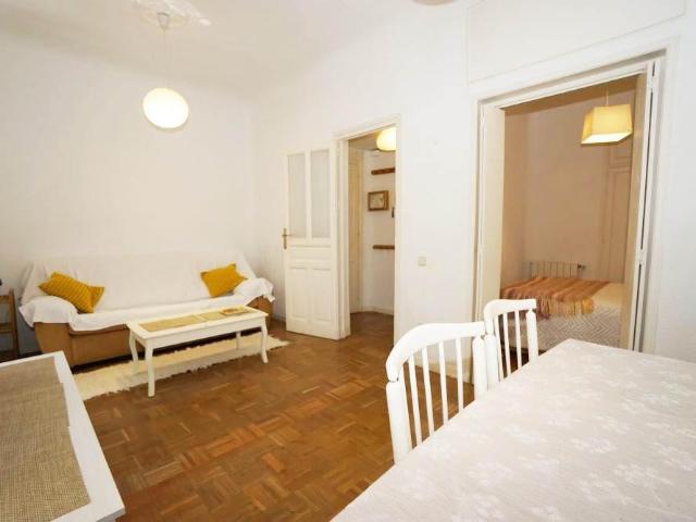 Flat Madrid La Latina, Built Surface 45m 2, 1 Room, 1 Bathrooms, Lift