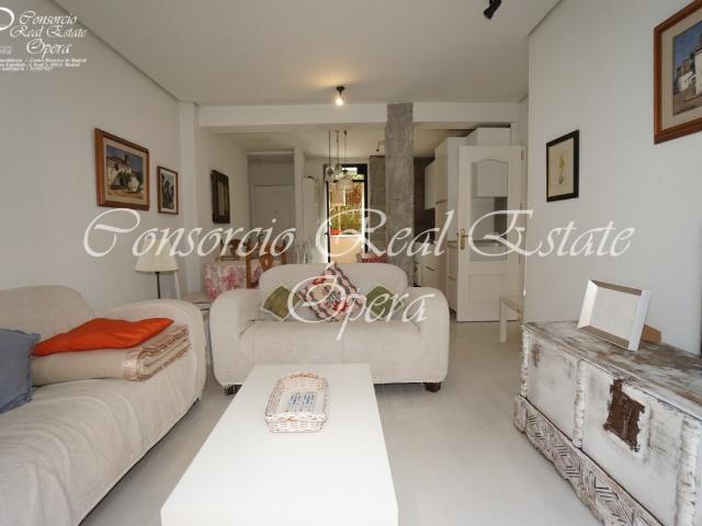 Flat Madrid Palacio, Built Surface 65m 2, 2 Bedrooms, 1 Bathrooms, Lift