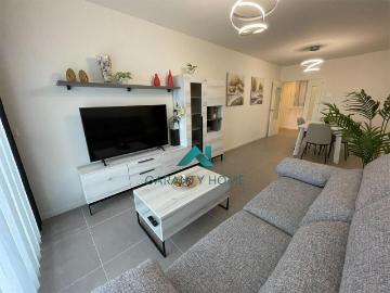 Pacifico, Santangelo