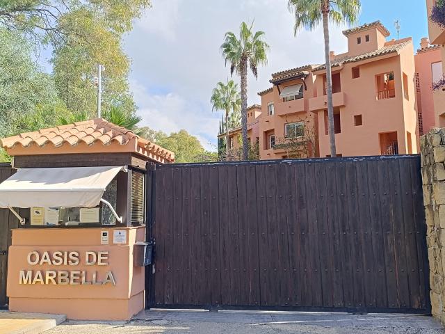 flat marbella lomas de rio verde