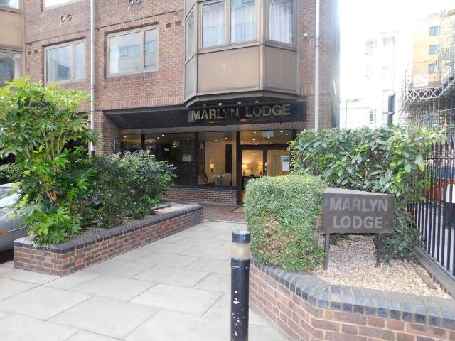 Flat, Marlyn Lodge, Portsoken. 1 bed apartment to rent £2,000 pcm £462 pw