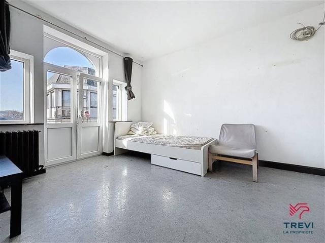 Flat meublé
