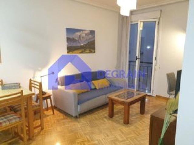 Flat Oviedo El Vasco