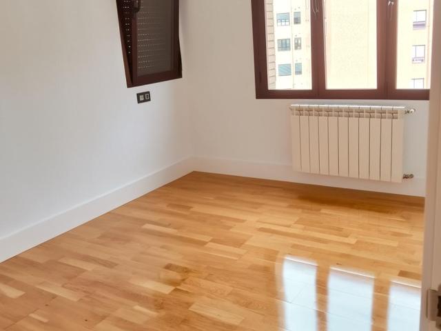 Flat Oviedo Fozaneldi Tenderina