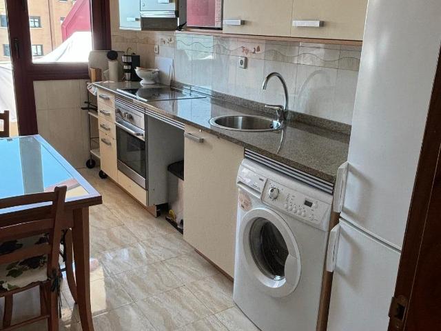 Flat Oviedo Montecerrao