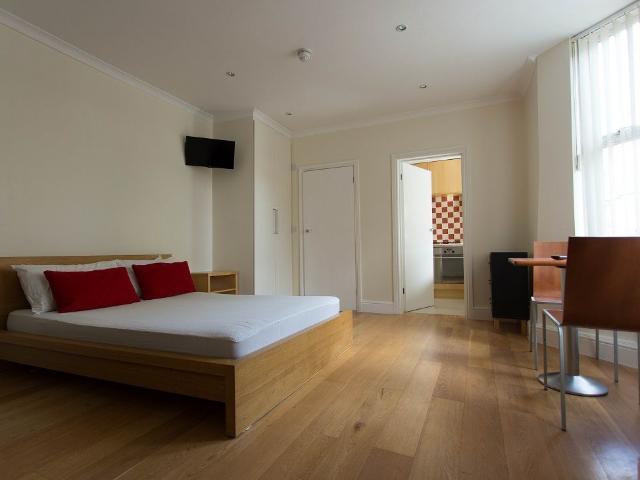 Flat A, 110 Fortune Green Road, West Hampstead NW6, Studio to rent, £1,452 pcm | PrimeLocation