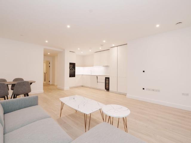Flat, Affinity House, Beresford Avenue, Wembley HA0, 3 bed flat to rent, £3,300 pcm | PrimeLocation