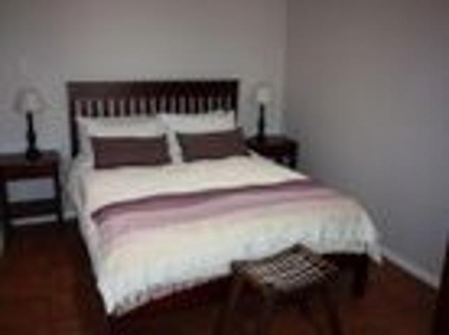 Flat Apartment To Rent in Stellenbosch Central, Western Cape
