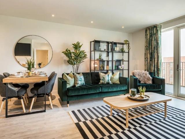 Lampton Parkside, Appledore Court TW3, 1 bed flat to rent, £1,750 pcm | PrimeLocation