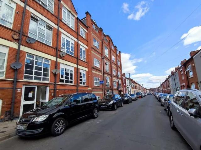 Flat, Asfordby Street, Leicester LE5, 1 bed flat to rent, £600 pcm | PrimeLocation