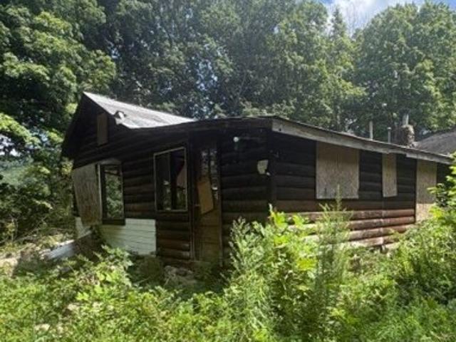 Flat Bush Rd, Vernon, Home For Sale
