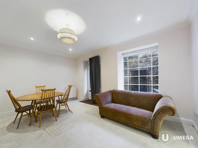 Flat BF2, 57 St Stephen Street. 2 bed apartment to rent £1,475 pcm £340 pw