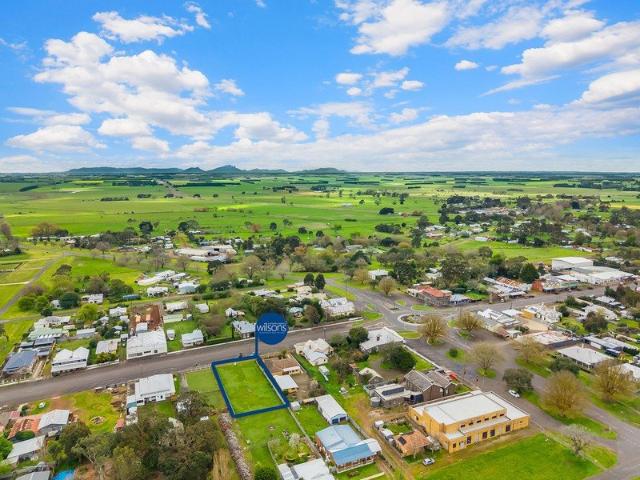 FLAT BLOCK IN PRIME PENSHURST LOCATION