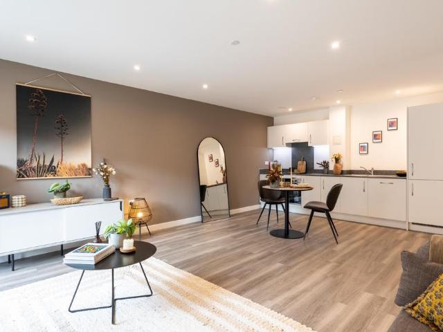 Flat C6, Sherborne Place. 1 bed flat to rent £1,100 pcm £254 pw