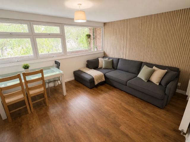 Flat, Canfield House, Albert Road, London N15, 3 bed flat to rent, £2,300 pcm | PrimeLocation
