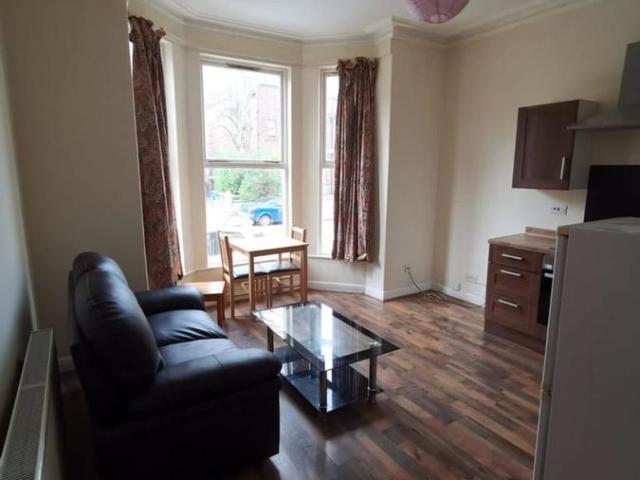 Flat, Clyde Road, Manchester M20, 1 bed flat to rent, £950 pcm | PrimeLocation