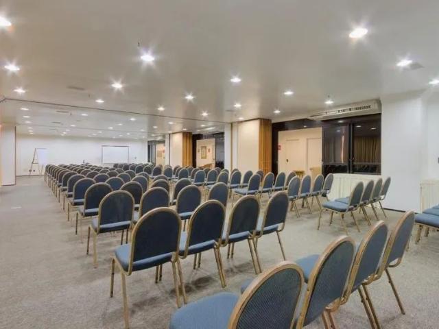 Flat com 1 Quarto para alugar, 40m² Meireles