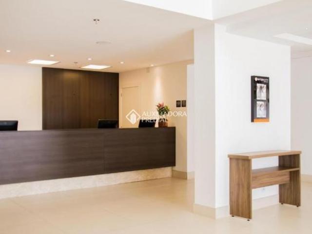 Flat com 22,70m², mobiliado ao lado do Shopping Gravataí