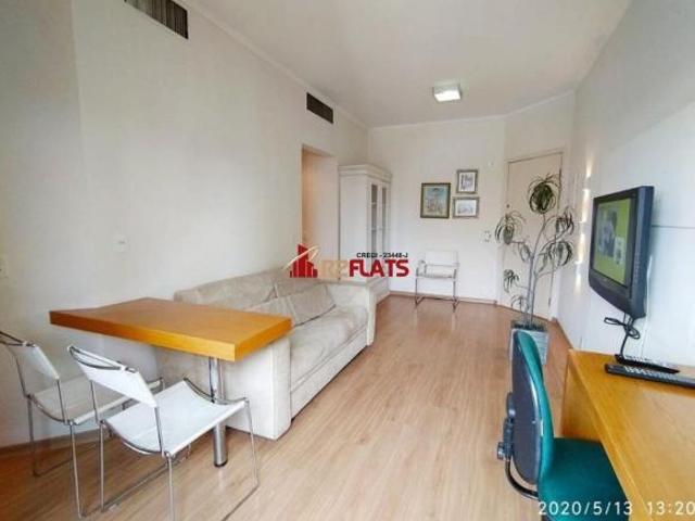 Flat com ótimo preço no bairro Consolação. Confira!