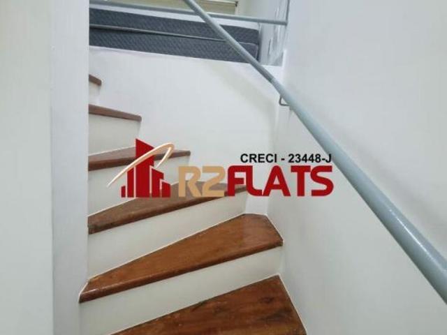 Flat com ótimo preço no bairro Moema. Confira!