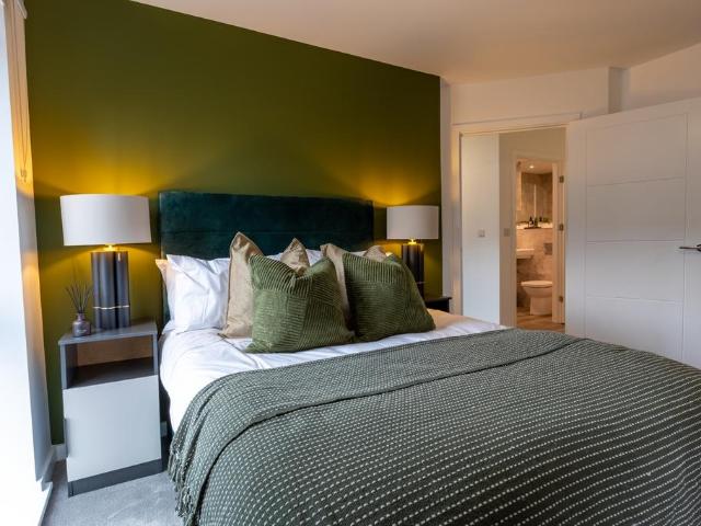 Flat D17, Sherborne Place. 2 bed flat to rent £1,600 pcm £369 pw
