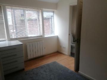 Flat D, Cardigan Street, Luton LU1, Studio to rent, £650 pcm | PrimeLocation