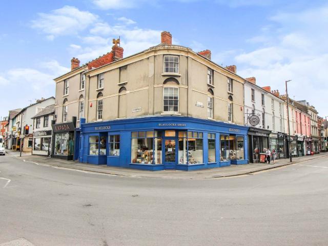 Flat E 1 Bath Road, SwindonProperty for lettings Mcfarlane