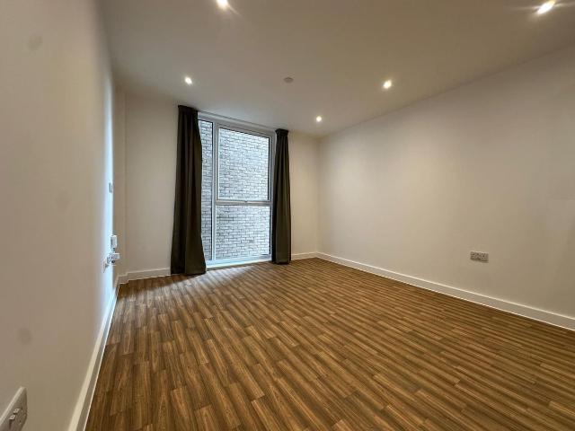 Flat E, Fleet Court Block E, Old Milton Street, Leicester LE1, 1 bed flat to rent, £810 pcm | PrimeLocation