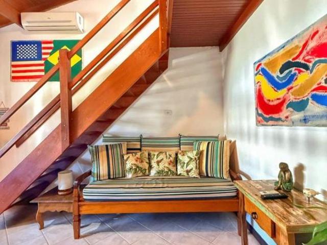Flat em condomínio fechado | 55 m2 | 150m da Praia de Camburizinho | Airbnb | Escritura