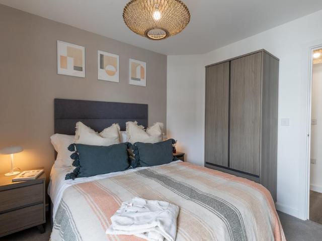 Flat F6, Sherborne Place, Birmingham. 2 bed flat to rent £1,400 pcm £323 pw