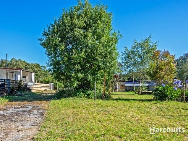 Flat, Fenced & Ready for Your Vision!