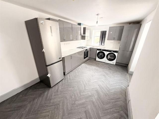 Flat For Rent Hilda Street, Pontypridd
