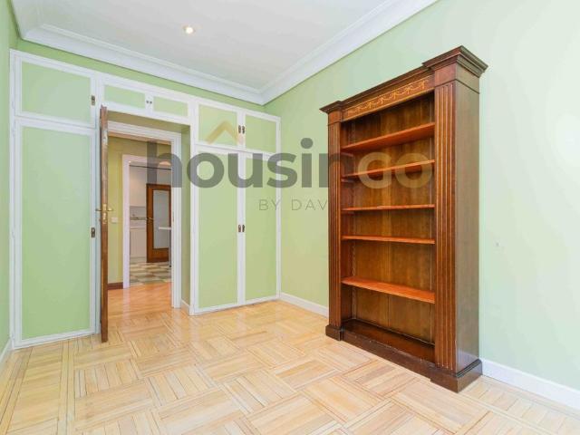 Flat for rent in Madrid Chamartin