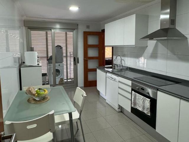 Flat for rent in Nou Altabix, Elche / Elx, Alicante