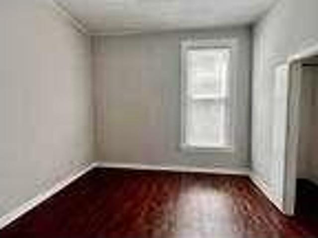 Flat For Rent In Oak Park, Illinois