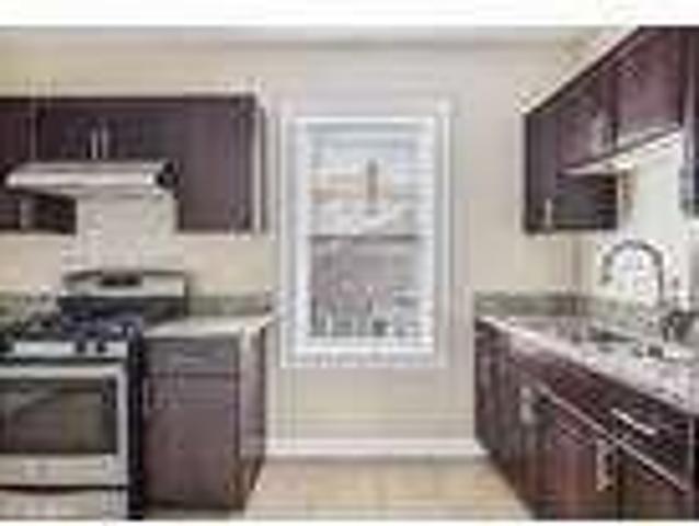 Flat For Rent In Oak Park, Illinois