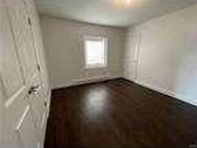 Flat For Rent In Oswego, New York