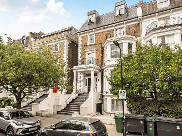 Flat for Rent in Adamson Road | Foxtons