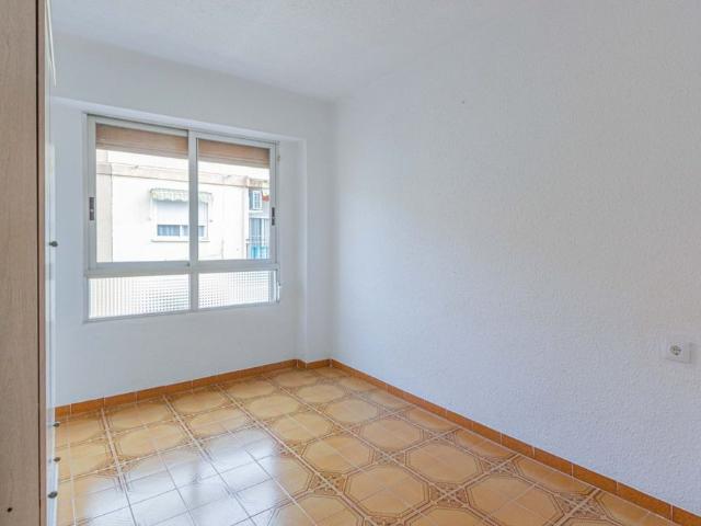 Flat for rent in Alaquas
