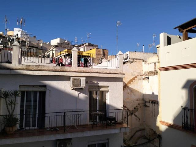Flat for rent in Almuñécar, Granada