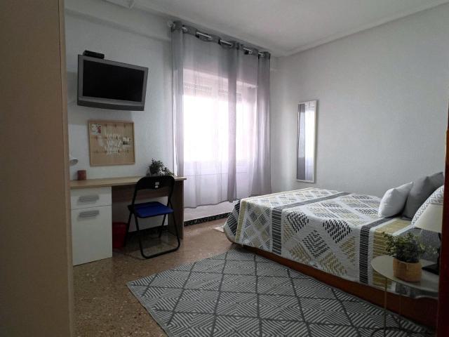 Flat for rent in Altabix, Elche / Elx, Alicante