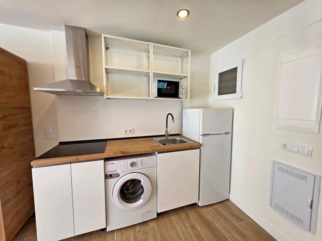 Flat for rent in Arroyo de la Miel, Benalmádena, Málaga