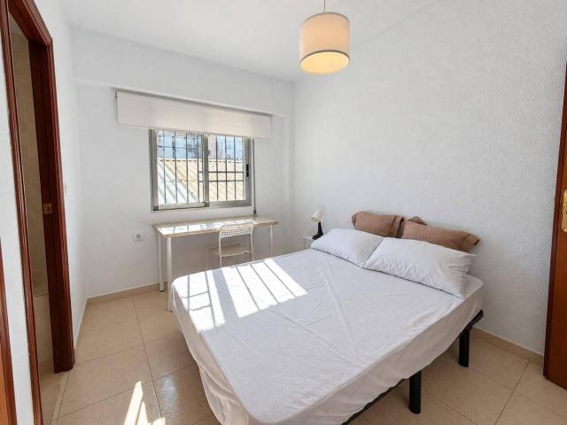 Flat for rent in Burjassot, Valencia