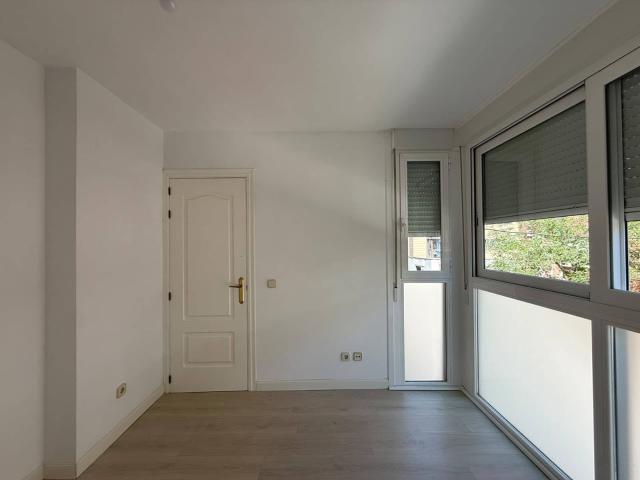 Flat for rent in Bellas Vistas, Madrid city, Madrid