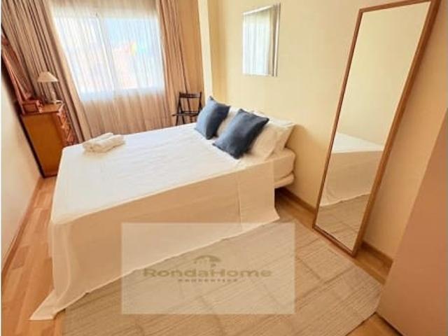 Flat for rent in Benalmadena Costa, Benalmádena, Málaga